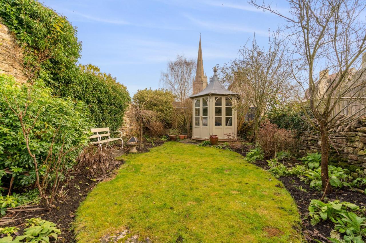 Farthingdales Vila Burford Exterior foto